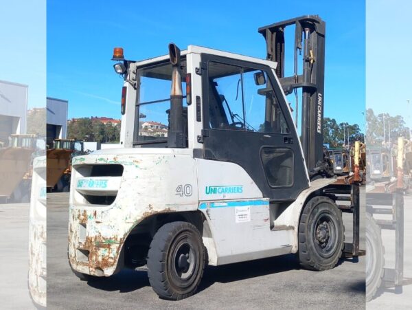 Unicarriers modelo D1F4A35Q (2)